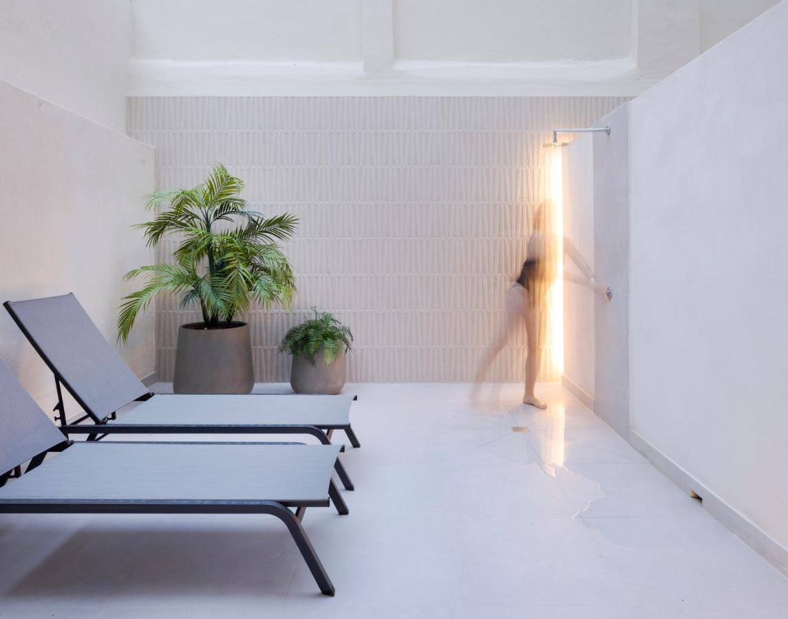 Blanq Ruzafa Hotel Valencia Bagian luar foto